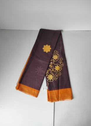 Foulard marron orange, marke: Inconnu, zustand: Sehr gut, 5,00 €, 5,95 € inklusive Vinted-Käuferschutz