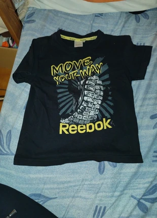 Tee-shirt, marke: Reebok, zustand: Sehr gut, größe: 6 Jahre / 116, 3,00 €, 3,85 € inklusive Vinted-Käuferschutz