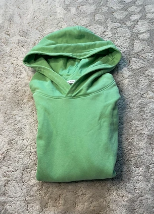 Pull Clavin Klein, marke: Calvin Klein, zustand: Sehr gut, größe: 12 Jahre / 152, 24,00 €, 25,90 € inklusive Vinted-Käuferschutz