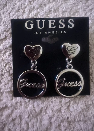 Petites boucles cœur Guess argentées, brand: GUESS, condition: New with tags, €15.00, €16.45 includes Buyer Protection
