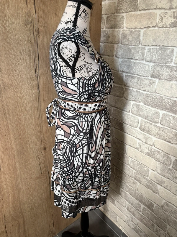 Robe bohème chic taille M - photo numéro 2