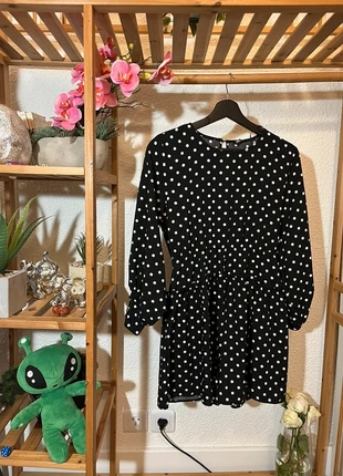 Robe short à pois, marke: Zara, zustand: Sehr gut, größe: XS / 34 / 6, 4,99 €, 5,94 € inklusive Vinted-Käuferschutz