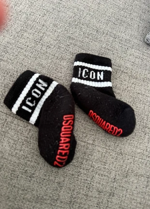 Chaussettes icon dsquared2, marque: Dsquared2, état: Très bon état, taille: 16-18, 9,00 €, 10,15 € Protection acheteurs incluse