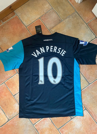 Arsenal 2011-12 van persie, marke: Nike, zustand: Neu, mit Etikett, größe: L, 49,99 €, 53,19 € inklusive Vinted-Käuferschutz