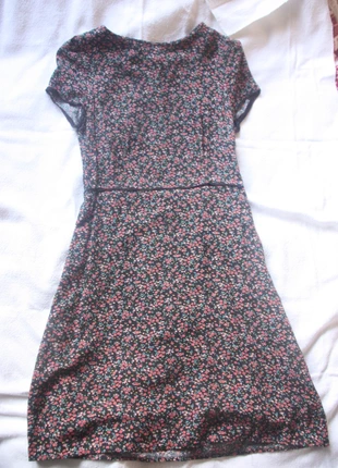 Robe Droite Fleurie et Preppy, brand: Naf Naf, condition: Very good, size: S / 36 / 8, €8.00, €9.10 includes Buyer Protection