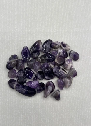 Lot d’améthyste chevron (ref47), merk: Pierre, staat: Heel goed, € 6,00, € 7,00 inclusief Kopersbescherming Pro