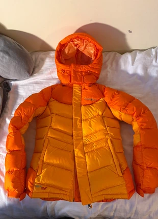 Montbell down puffer orange, brand: Montbell, condition: Very good, size: S, €95.00, €100.45 includes Buyer Protection