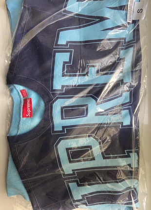 sweat overprint crewneck Ice Blue Supreme , brand: Supreme, condition: New with tags, size: S, €250.00, €263.20 includes Buyer Protection