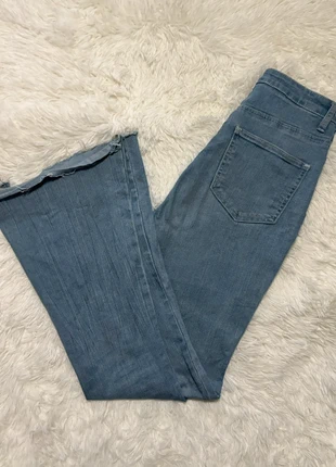 Jean clair patte d'éph, estado: Muito bom, tamanho: S / 36 / 8, €2.50, €3.33 inclui Proteção do Comprador