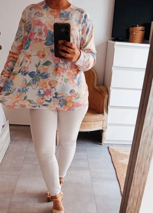 Precioso jersey punto flores acuarela talla 38/40, marque: da bu tong, état: Très bon état, taille: L / 40 / 12, 15,00 €, 16,45 € Protection acheteurs incluse