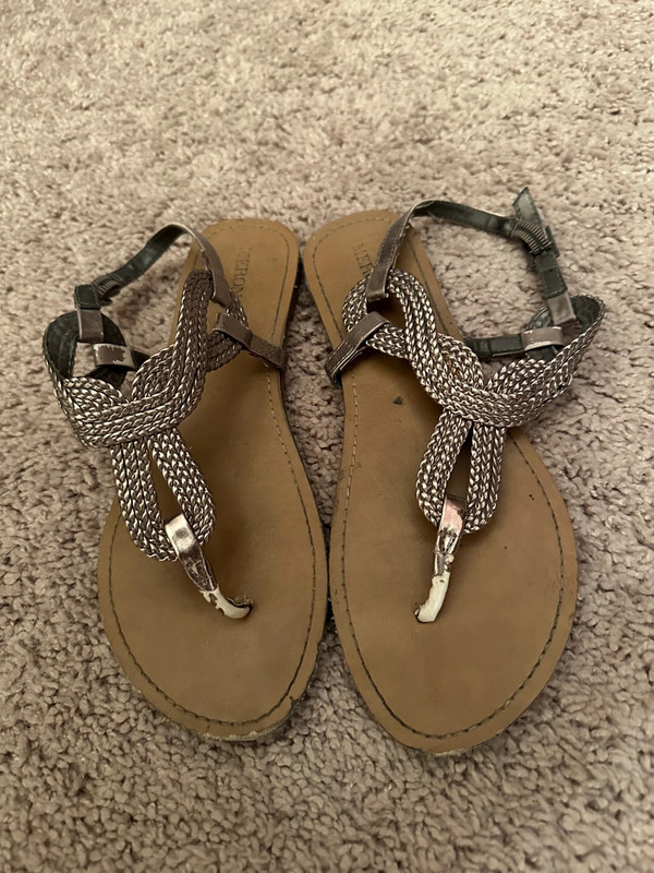 Bronze sandals 2