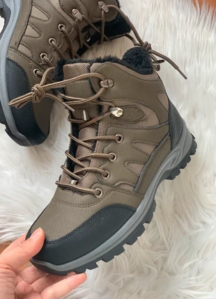 Botas hombre. Número 42, état: Neuf avec étiquette, taille: 42, 26,00 €, 28,00 € Protection acheteurs incluse