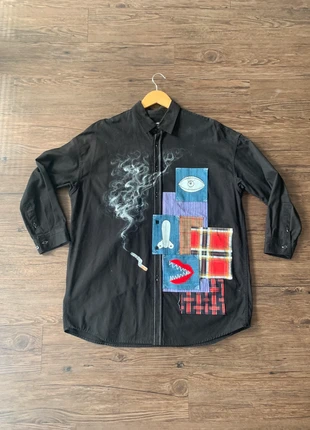 Shirt Korean designer #3, marque: Besides Kimchi, état: Très bon état, taille: M, 35,00 €, 37,45 € Protection acheteurs incluse