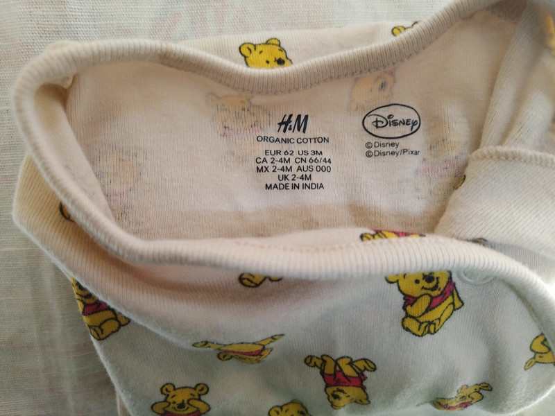 Tutina winnie 2025 the pooh h&m