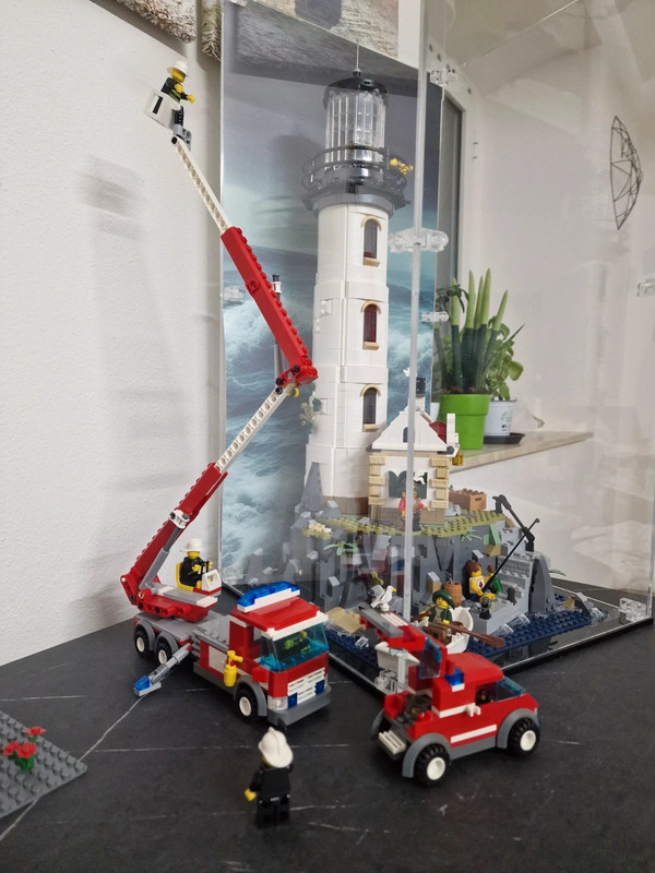 1 Lego City 7945, Caserma dei Pompieri