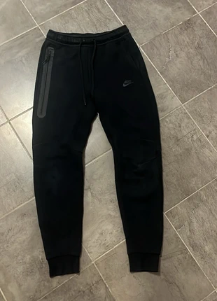 pantalon nike tech noir taille S, marca: Nike, estado: Novo sem etiquetas, tamanho: S, €64.99, €68.94 inclui Proteção do Comprador