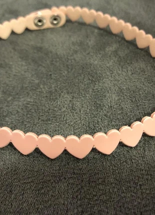 Tour du cou rose à coeur 💓 , marca: H&M, estado: Nuevo sin etiquetas, 4,00 €, 4,90 € Protección al comprador incluida