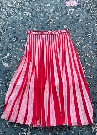 Vrolijke Rok Marc cian, merk: Marc Cain, staat: Nieuw zonder prijskaartje, maat: M / 38 / 10, € 18,00, € 19,60 inclusief Kopersbescherming