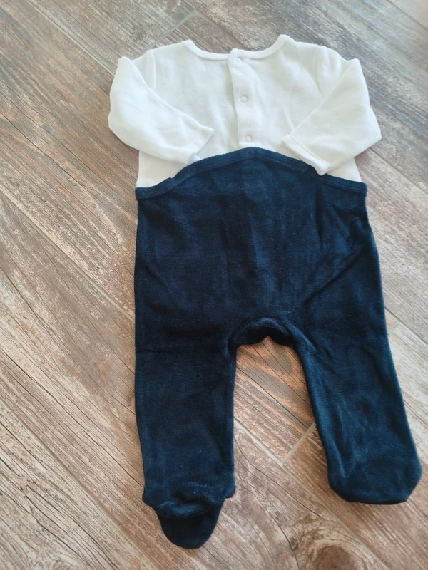 Pyjama une pièce en velours bébé garçon 6 mois - photo numéro 2