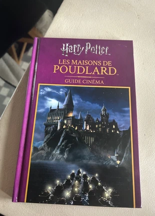 Les maisons de poudlard, condizioni: Nuovo senza cartellino, €6.00, €7.00 include la Protezione acquisti