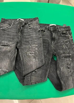 Lotto 2 jeans Zara skinny fit grigio –t 40 ragazzo nero scuola stretti pantaloni effetto vintage, brand: Zara, condizioni: Nuovo senza cartellino, taglia: IT 40 | W30, €14.90, €16.35 include la Protezione acquisti