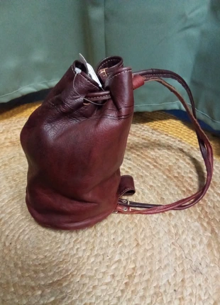 Sac seau en Cuir, brand: sans marque, condizioni: Ottime, €15.00, €16.45 include la Protezione acquisti