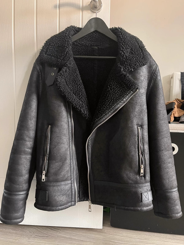 Men s Zara double faced faux shearling jacket in black