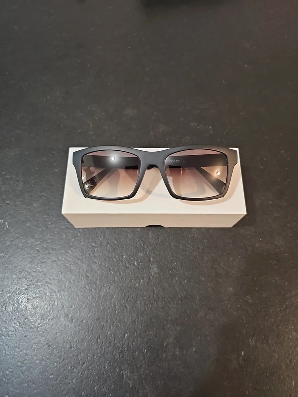 Lunettes de soleil Eyeye