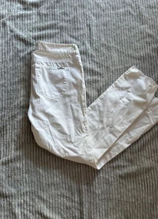 Pantalon blanc Ralph Lauren en très bon état taille 38 pantalon 3, brand: Ralph Lauren, condition: Very good, size: M / 38 / 10, €12.00, €13.30 includes Buyer Protection