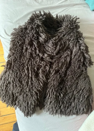 Veste sans manches fausse fourrure marron, marque: La Fee Maraboutee, état: Très bon état, taille: S / 36 / 8, 10,00 €, 11,20 € Protection acheteurs incluse