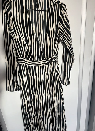 Robe longue, marke: Mango, zustand: Neu, größe: XS / 34 / 6, 8,00 €, 9,10 € inklusive Vinted-Käuferschutz