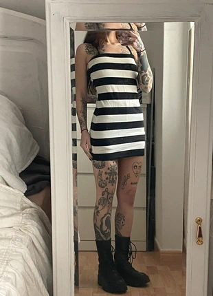 Vestido as riscas curto s, marca: H&M, estado: Bom, tamanho: S / 36 / 8, €10.00, €11.20 inclui Proteção do Comprador