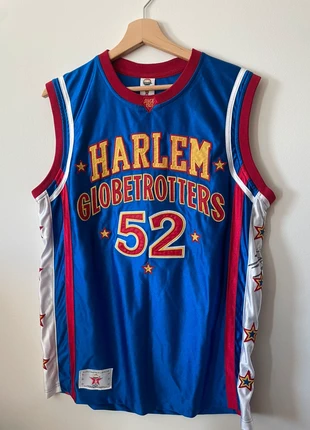 Harlem Globetrotters signed top, brand: Harlem Globetrotters, condition: Very good, size: 15 years / 170 cm, £30.00, £32.70 includes Buyer Protection