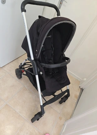 Poussette streety 3, merk: Bébé Confort, staat: Heel goed, € 40,00, € 42,70 inclusief Kopersbescherming