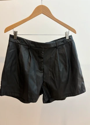 Short shein, brand: Shein, condition: Very good, size: XL / 42 / 14, €2.00, €2.80 includes Buyer Protection