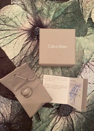 Anel Calvin Klein , marca: Calvin Klein, estado: Muito bom, tamanho: 14,9 mm Ø / 6,5, €21.00, €22.75 inclui Proteção do Comprador