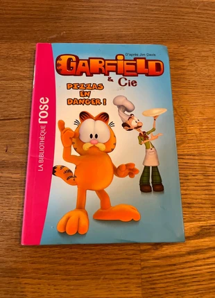 Livre La bibliothèque Rose Garfield et Cie Pizzas en danger ! Numéro 4, condition: Very good, €3.20, €4.06 includes Buyer Protection Pro