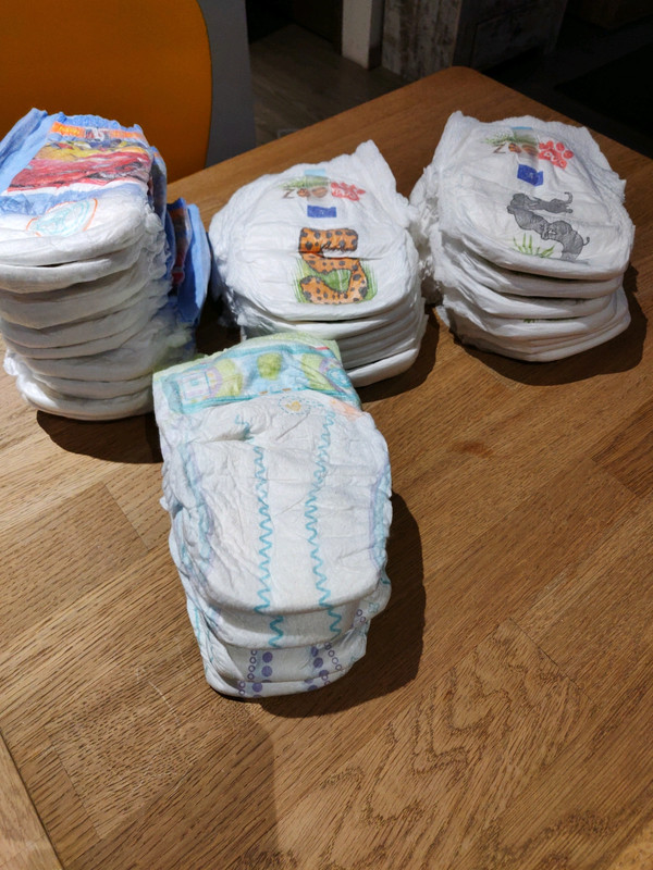 Lot Couche culotte Pampers Taille 7 - Pampers