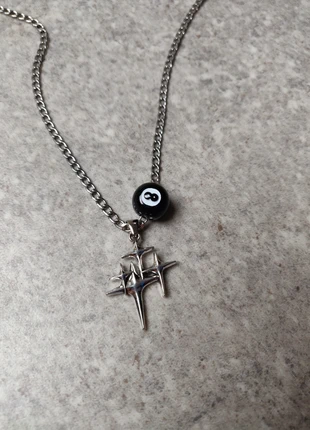 Y2k collier argenté 💫, marque: y2k, état: Neuf sans étiquette, 6,00 €, 7,00 € Protection acheteurs incluse