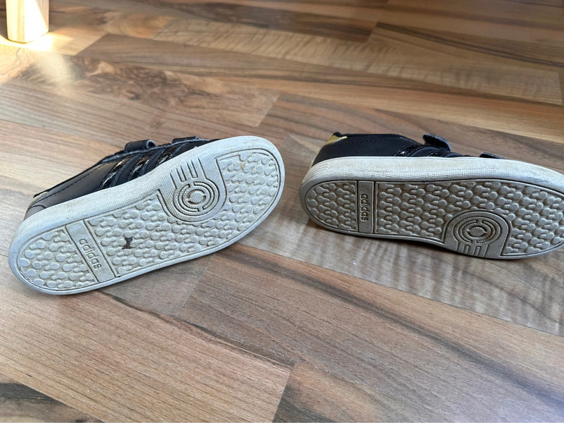 Adidas Sneaker adidas NEO schwarz GroBe 25