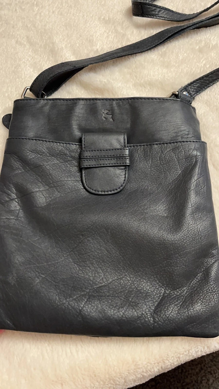 Ladies Ashwood genuine leather bag - Vinted