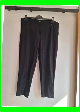 Pantalon noir Mado et les Autres taille 3, marque: Mado et les Autres, état: Très bon état, taille: XL / 42 / 14, 16,00 €, 17,50 € Protection acheteurs (Pro) incluse