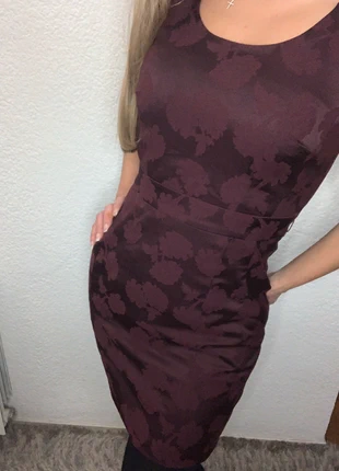 Magnifique!!robe bordeaux H&M💕, marca: H&M, estado: Nuevo sin etiquetas, tamaño: S / 36 / 8, 12,95 €, 14,30 € Protección al comprador incluida