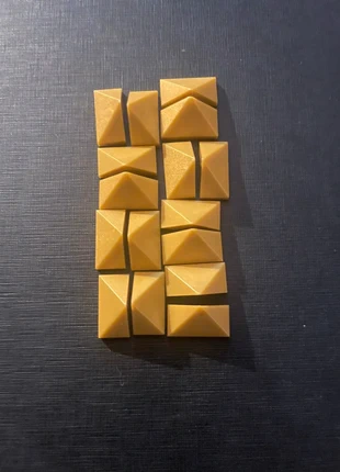 Pièce lego doré, brand: LEGO, condition: New without tags, size: One size, €1.90, €2.70 includes Buyer Protection