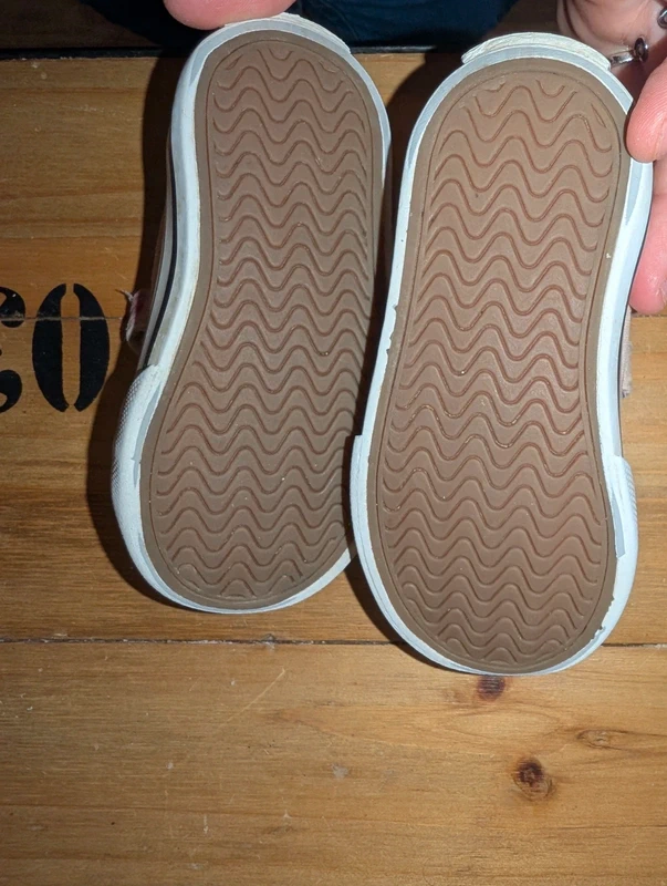 Chaussure en toile - photo numéro 3