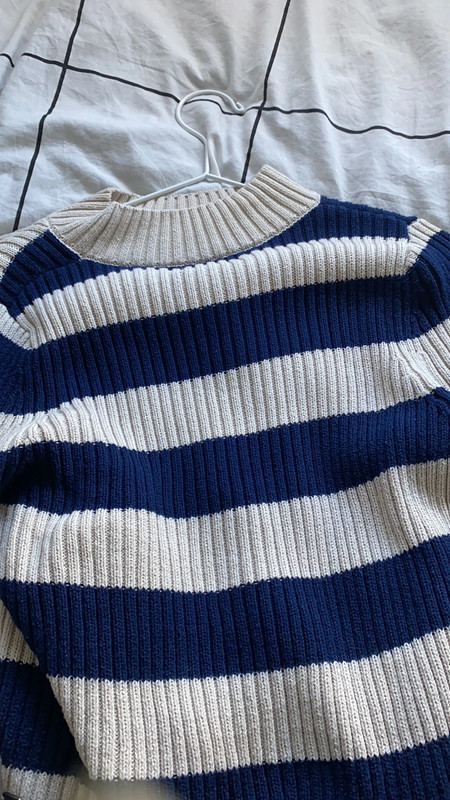 Pull d hiver Pull Bear bleu M 38 10 Vinted