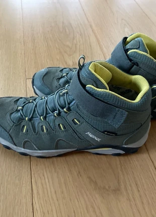 Wanderschuhe von Meidl, Salbei, Gr. 37, merk: Meindl, staat: Heel goed, maat: 37, € 45,00, € 47,95 inclusief Kopersbescherming