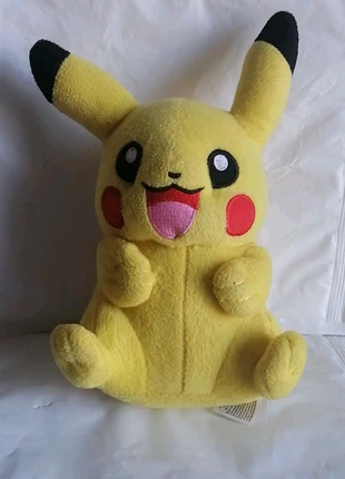 Peluche moyenne Pokémon pikachu, marca: Nintendo, estado: Bom, tamanho: Tamanho único, €8.50, €9.63 inclui Proteção do Comprador