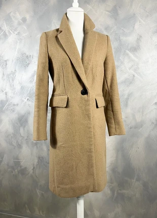 Joli manteau Mango en très bon état, taille 34, marque: Mango, état: Très bon état, taille: XS / 34 / 6, 35,00 €, 37,45 € Protection acheteurs incluse