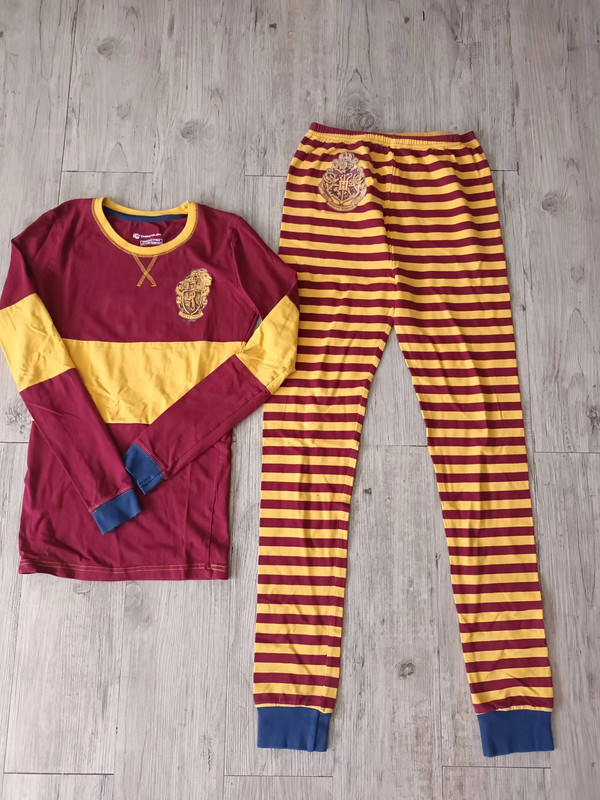 Pijama Harry Potter Gryffindor 14 anos 1